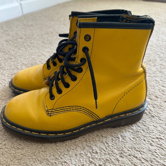 Vintage Doc Martens - Picture 2 of 4